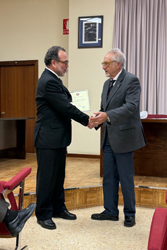 Conferencia de Ernesto Estrada, noviembre 2025